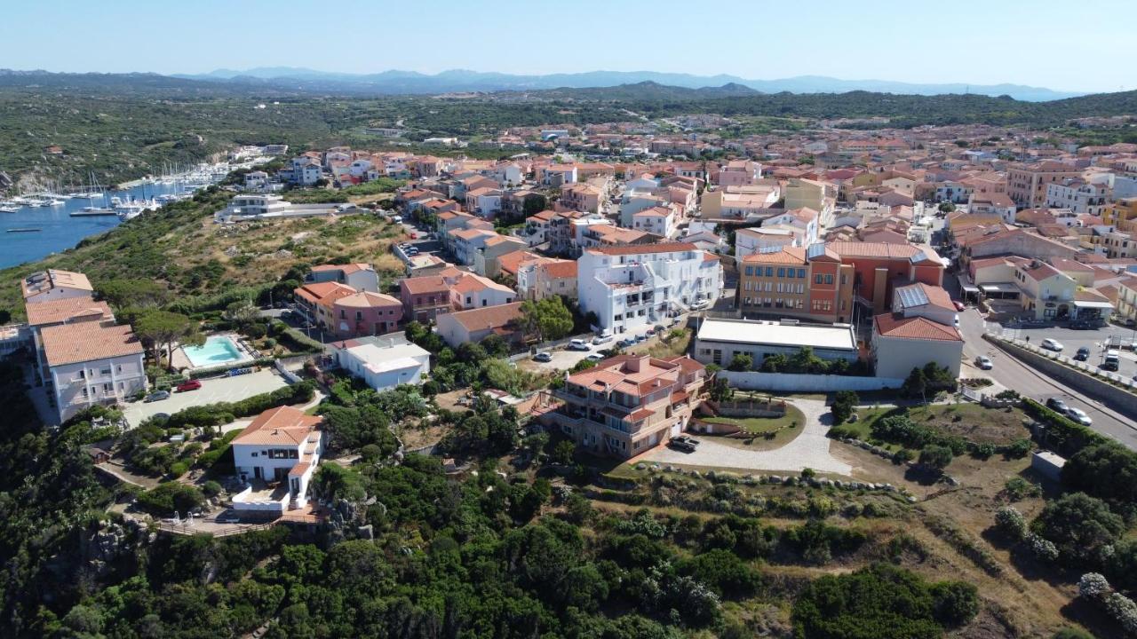Hotel Da Cecco Santa Teresa Gallura Eksteriør bilde